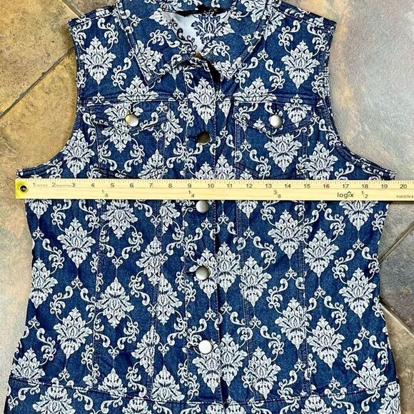 Baccini Floral Denim Style Sleeveless Button Down Collard Vest Large - Picture 8 of 9
